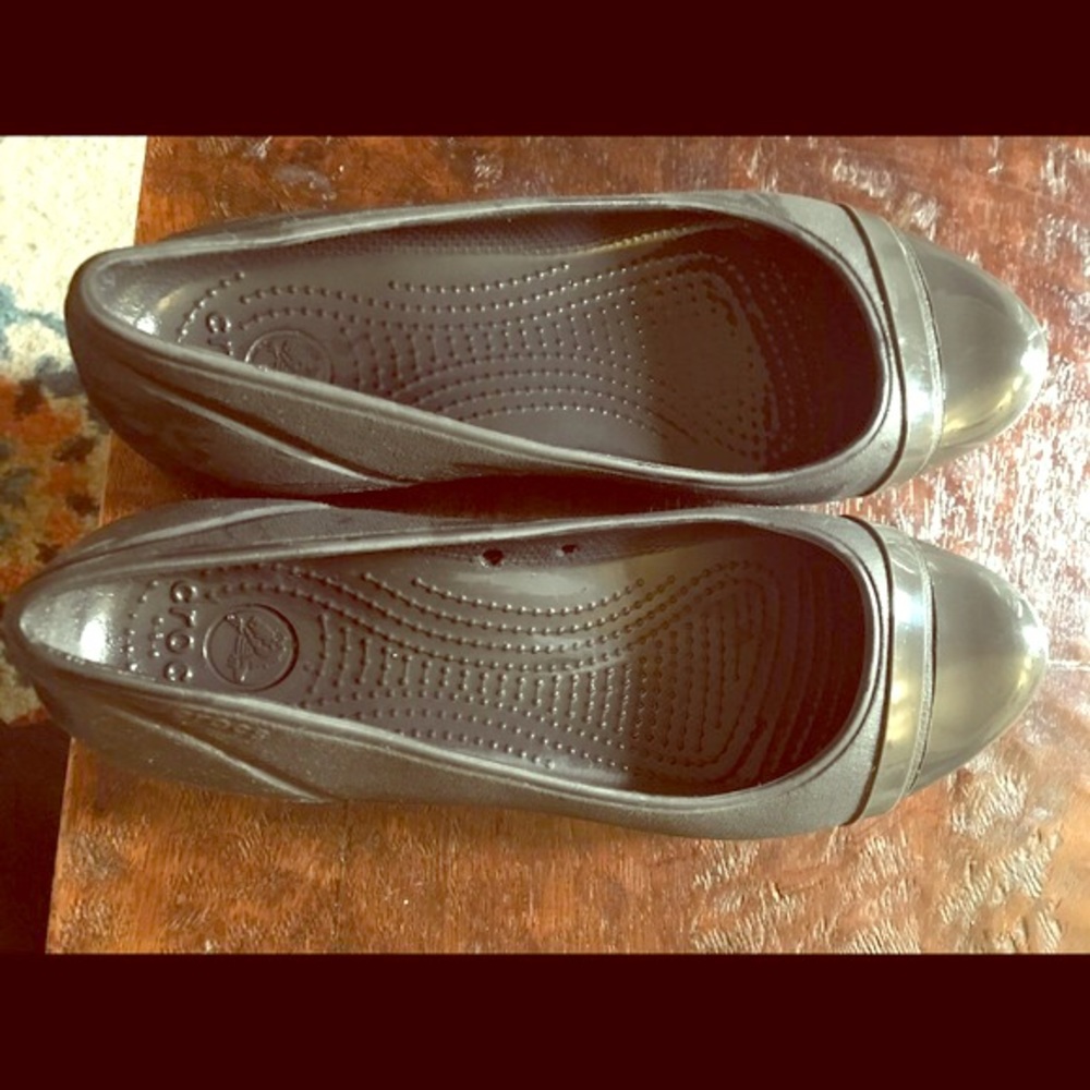 Cap Toe Crocs
